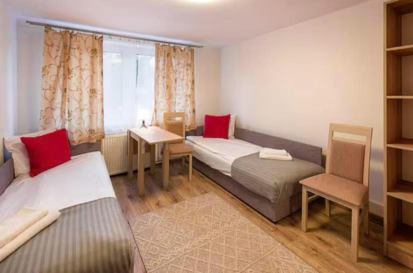 Hostel Na Sowiej *